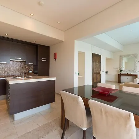 Puerto Del Carmen Sleeps 4 Pool Air Con Wifi Puerto del Carmen (Lanzarote)